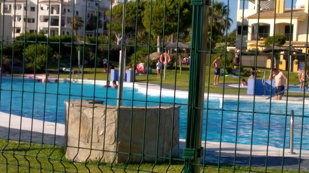 Atlanterra Bajo. Salida Directa. Urbanizacion De Lujo. Piscinas Canchas Padel. Wifi Y A/A Zahara de los Atunes Zewnętrze zdjęcie